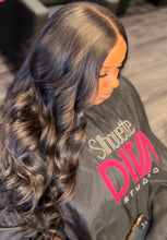 Load image into Gallery viewer, HD Closure  Cambodian Wavy Wig