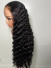 Load image into Gallery viewer, 5x5 HD Closure Cambodian Curly Wig

